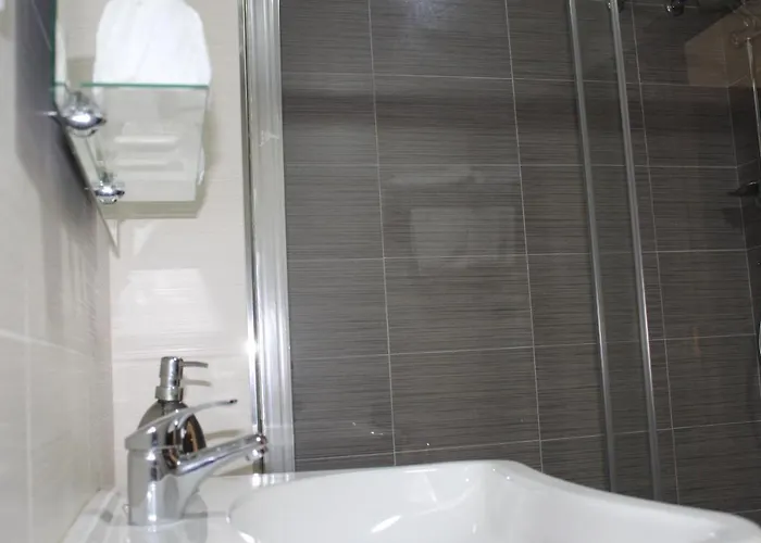 Ξενοδοχείο Rego *